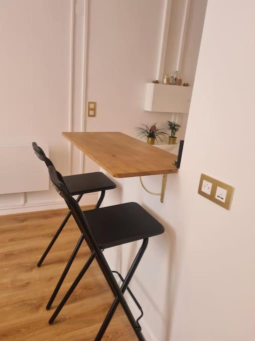 Tres Beau Studio Au Pied Du Metro Vincennes Eksteriør billede